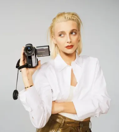 EMMA CHAMBERLAIN IS LANCÔME'S NEW GLOBAL AMBASSADOR