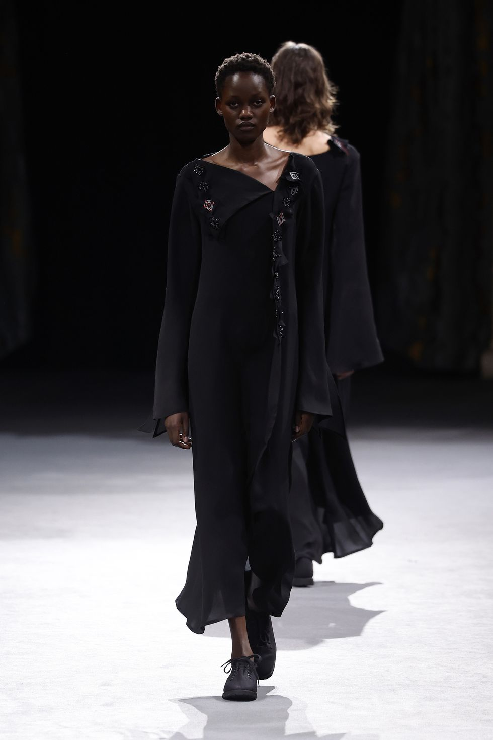 Why Don’t You…Get Really Avant-Garde on the Red Carpet?