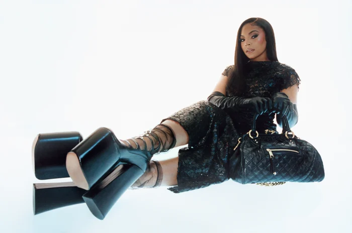 MARC JACOBS IS BRINGING BACK THE STAM BAG WITH HELP FROM ITS NAMESAKE, ASHANTI AND ASHLEE SIMPSON