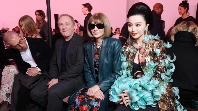 Chinese Stars Return to Fashion Calendar En Masse