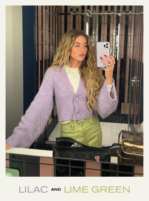 5 "Weird" Color Combinations Fashion People Are Wearing