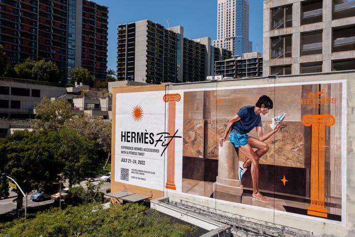 Hermès surpasses 200 billion euro valuation