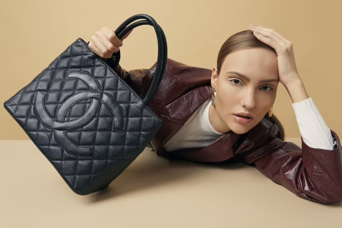 Young shoppers can't get enough of counterfeit goods