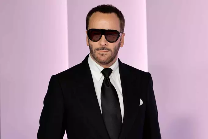 FASHION'S ELDER STATESMAN IS CALLING IT QUITS (UNLESS...)
