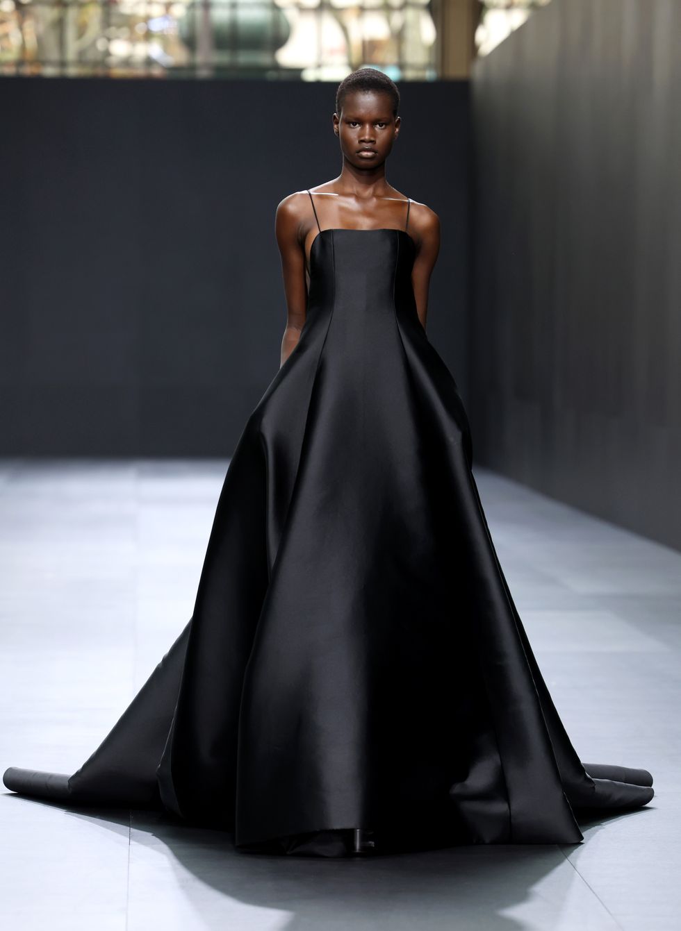 valentino ss23 runway