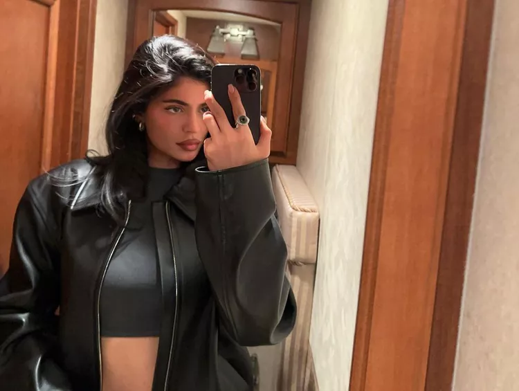 Kylie Jenner’s Skintight Crop Top and Moto Jacket Made Her Coachella's Resident Cool Girl