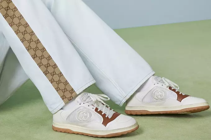 NEW BALANCE 550, IS THAT YOU?