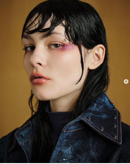 FENG CHEN WANG'S ESTÉE LAUDER MAKEUP COLLAB IS PURE STYLE