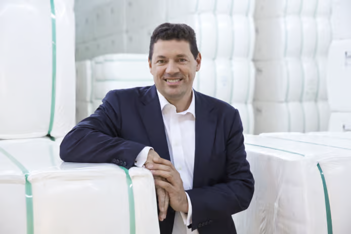 Together with partners, Lenzing succeeds in reaching a milestone in the development of a circular-based fashion collection