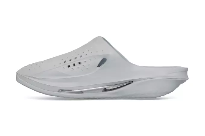 MMW'S NIKE SLIDES ARE A TRYPOPHOBIC'S NIGHTMARE