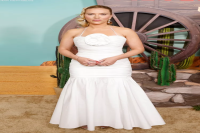 Scarlett Johansson Channeled Marilyn Monroe in a Halter Rosette Gown and a Finger-Curled Bob