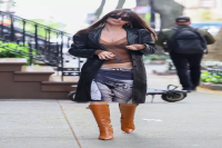 Emily Ratajkowski Just Proved Chinos Never Go Out of Style